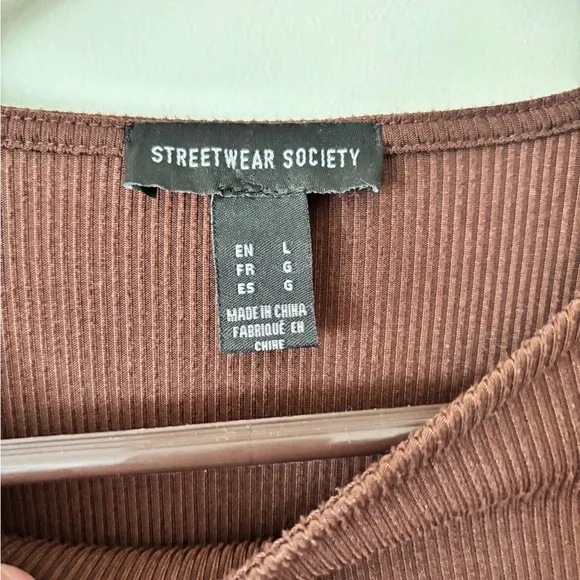Streetwear Society Ruched Ribbed Stretchy Brown Mini Dress - Picture 2 of 4